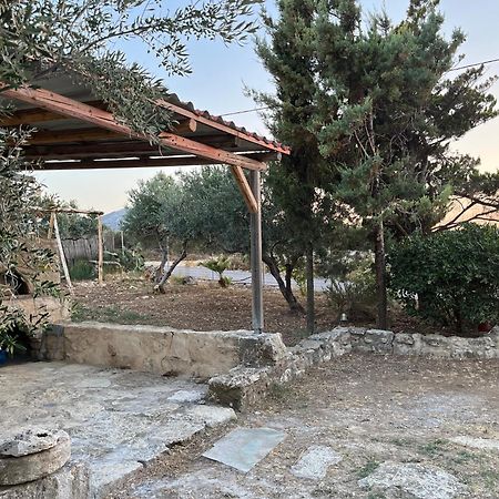 Aletraki -Off-Grid Retreat Above Heraklion, Peaceful Views アルハネス エクステリア 写真
